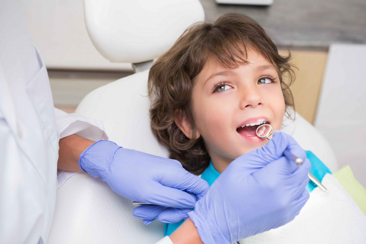 Laser treatment of fillings for children without anesthesia for one tooth