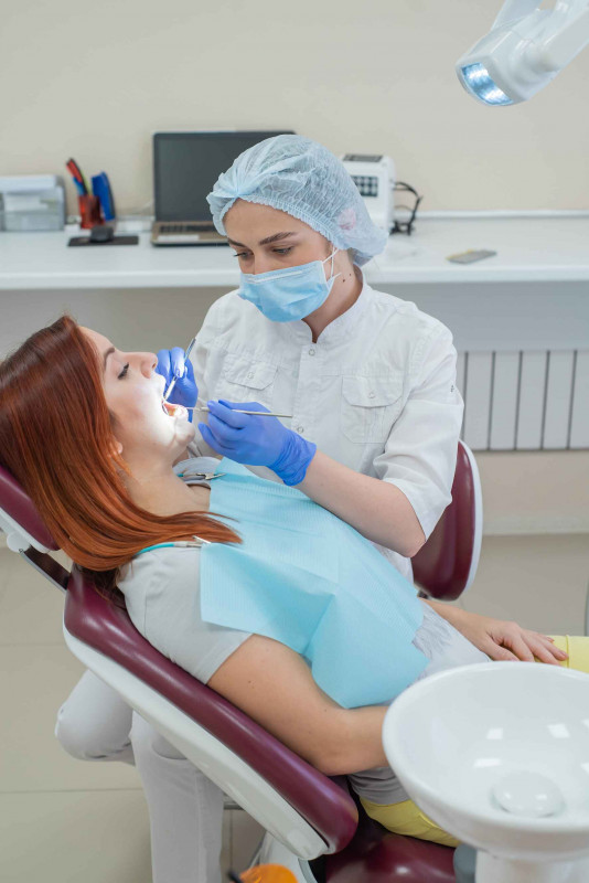 علاج عصب الضرس الأسنان الخلفية
